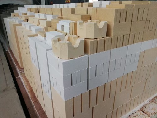 Zircon bricks