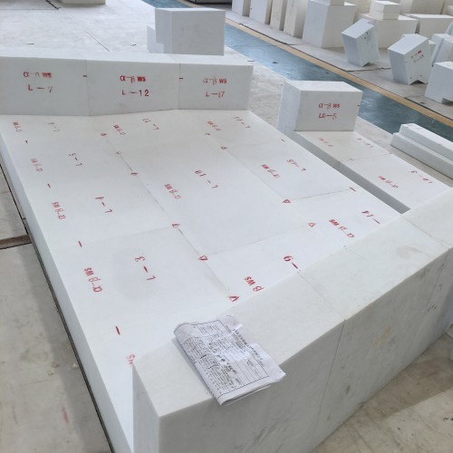Fused cast α-β Alumina Block