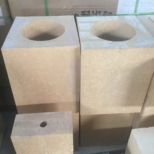 Zircon bricks