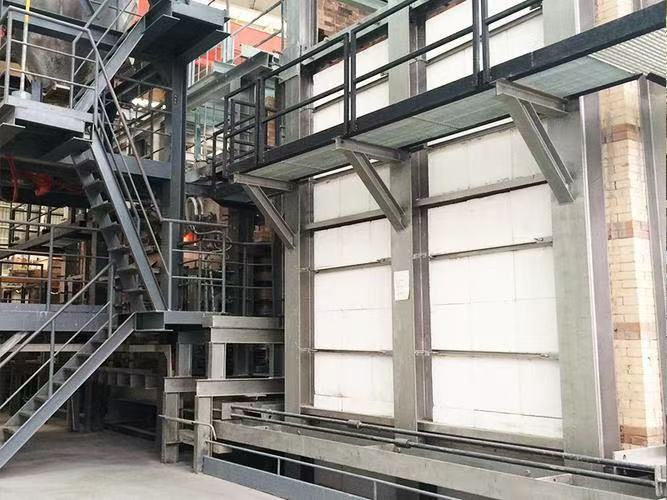 How to inspect the melting kiln in normal operation?   How to  handle exceptions?